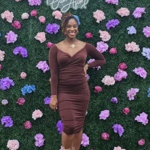 Meet your Posher, Miya